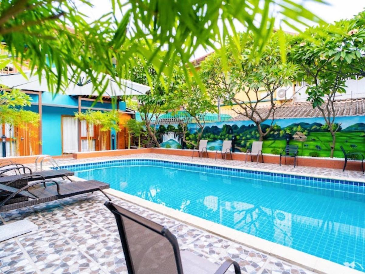New Champa Boutique Hotel Vientiane Exterior foto