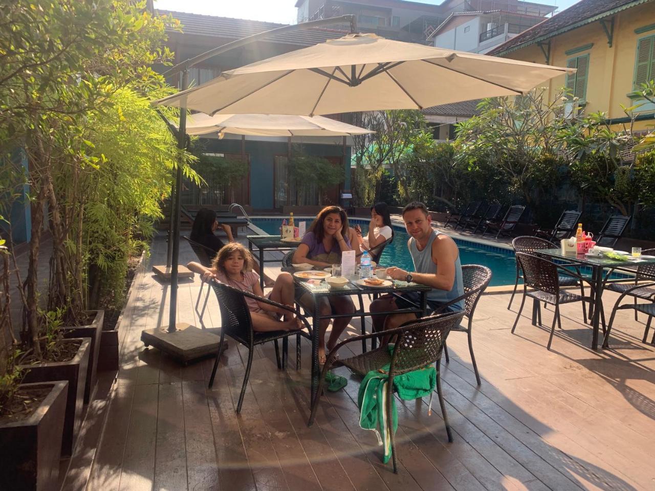 New Champa Boutique Hotel Vientiane Exterior foto